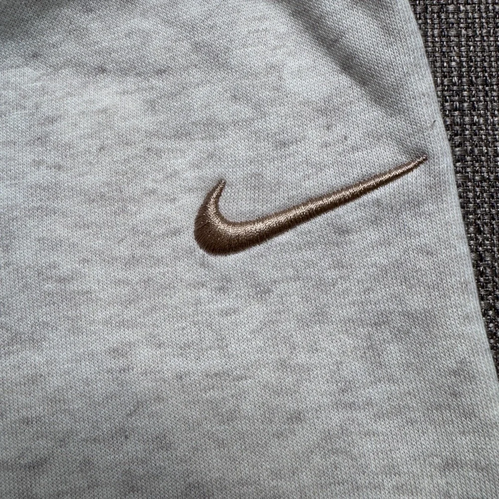 Nike Toddler Oatmeal Heather Fleece Joggers Sweatpants 18M M188-W67